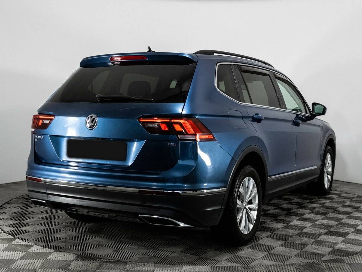 Volkswagen Tiguan с пробегом — 2017 год. Фото: #4