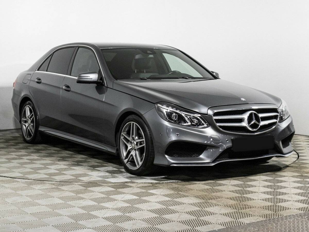 Mercedes-Benz E-Класс с пробегом — 2015 год. Фото: #2