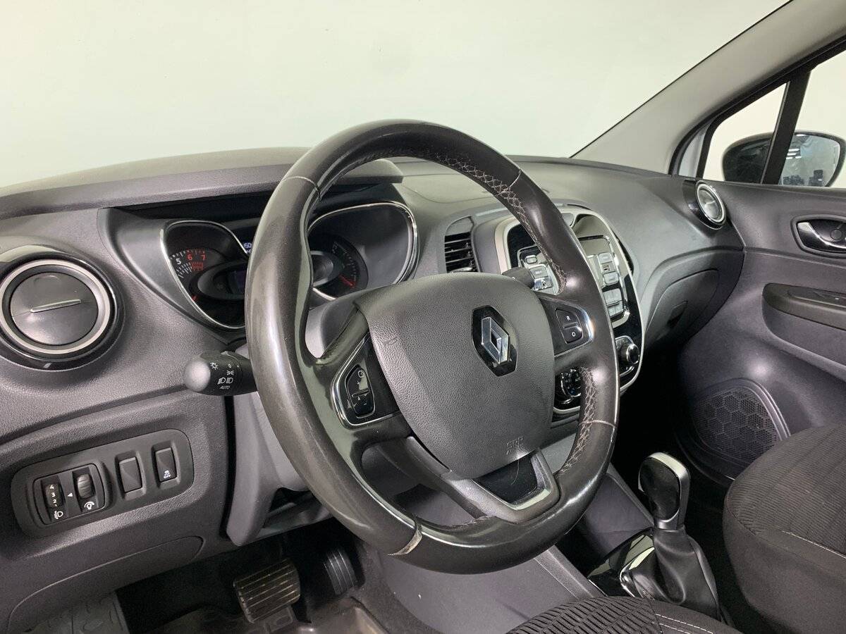Renault Kaptur с пробегом — 2019 год. Фото: #10
