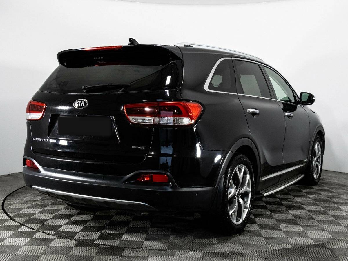 Kia Sorento с пробегом — 2016 год. Фото: #4