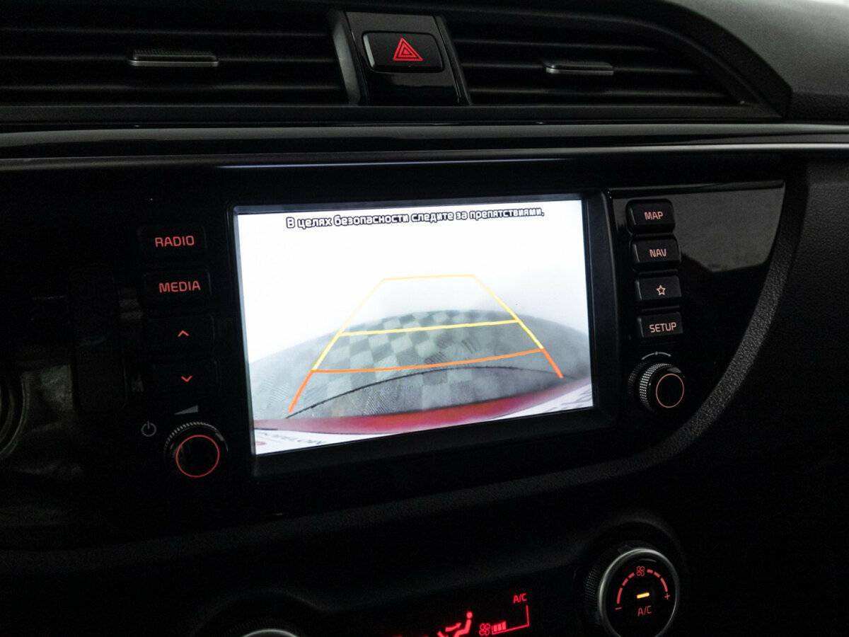 Kia Rio с пробегом — 2018 год. Фото: #14