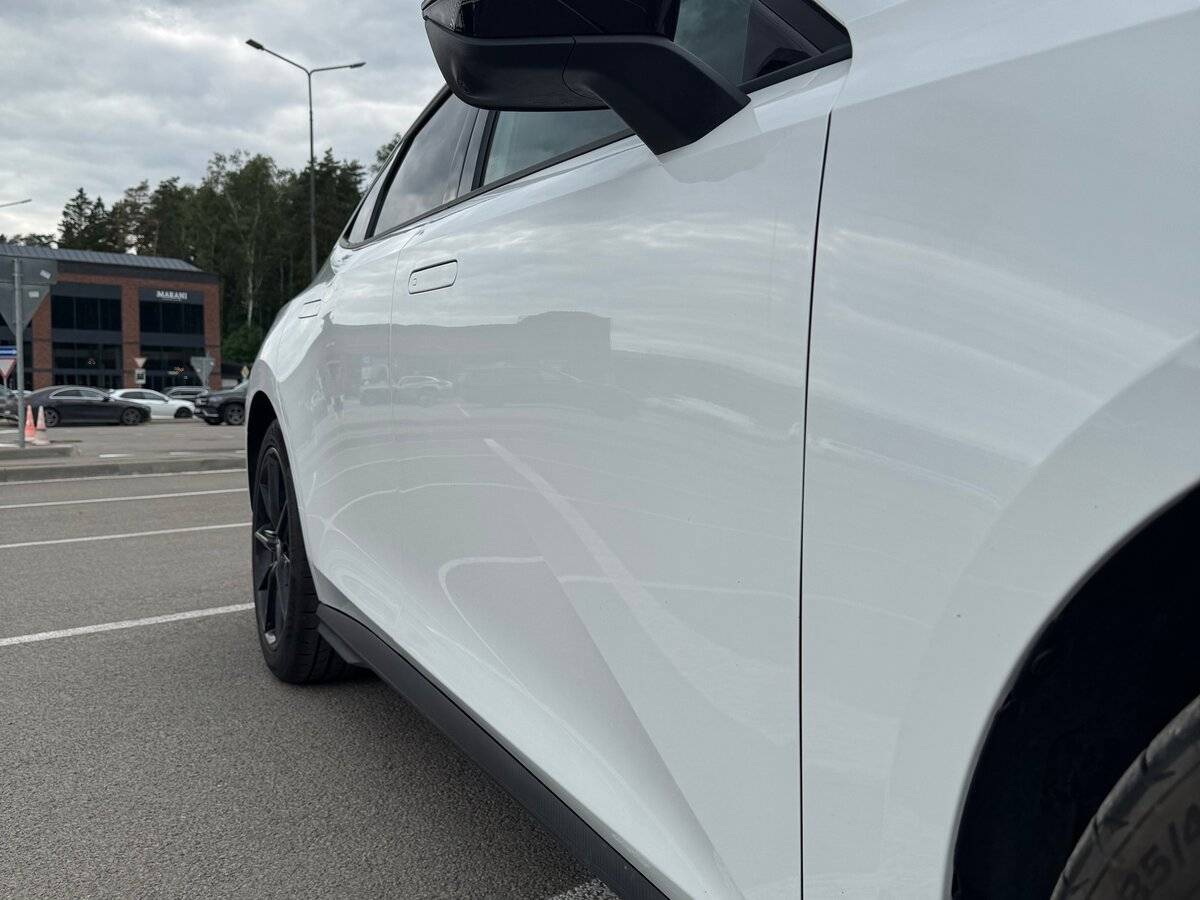 Changan UNI-V с пробегом — 2023 год. Фото: #4