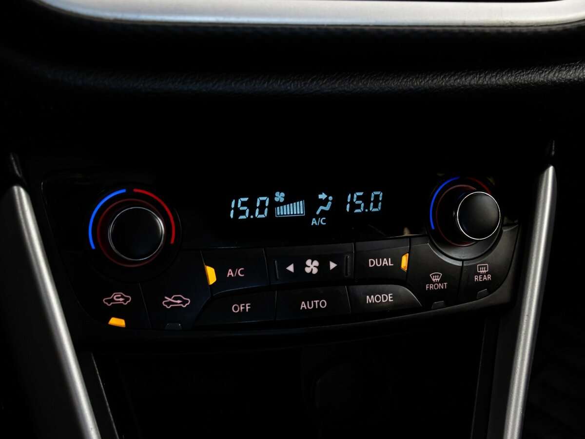 Suzuki SX4 с пробегом — 2014 год. Фото: #13