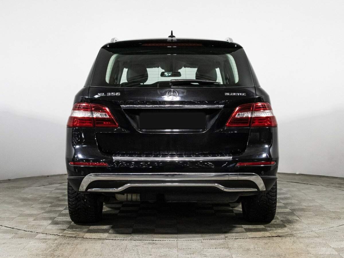 Mercedes-Benz M-Класс с пробегом — 2014 год. Фото: #5