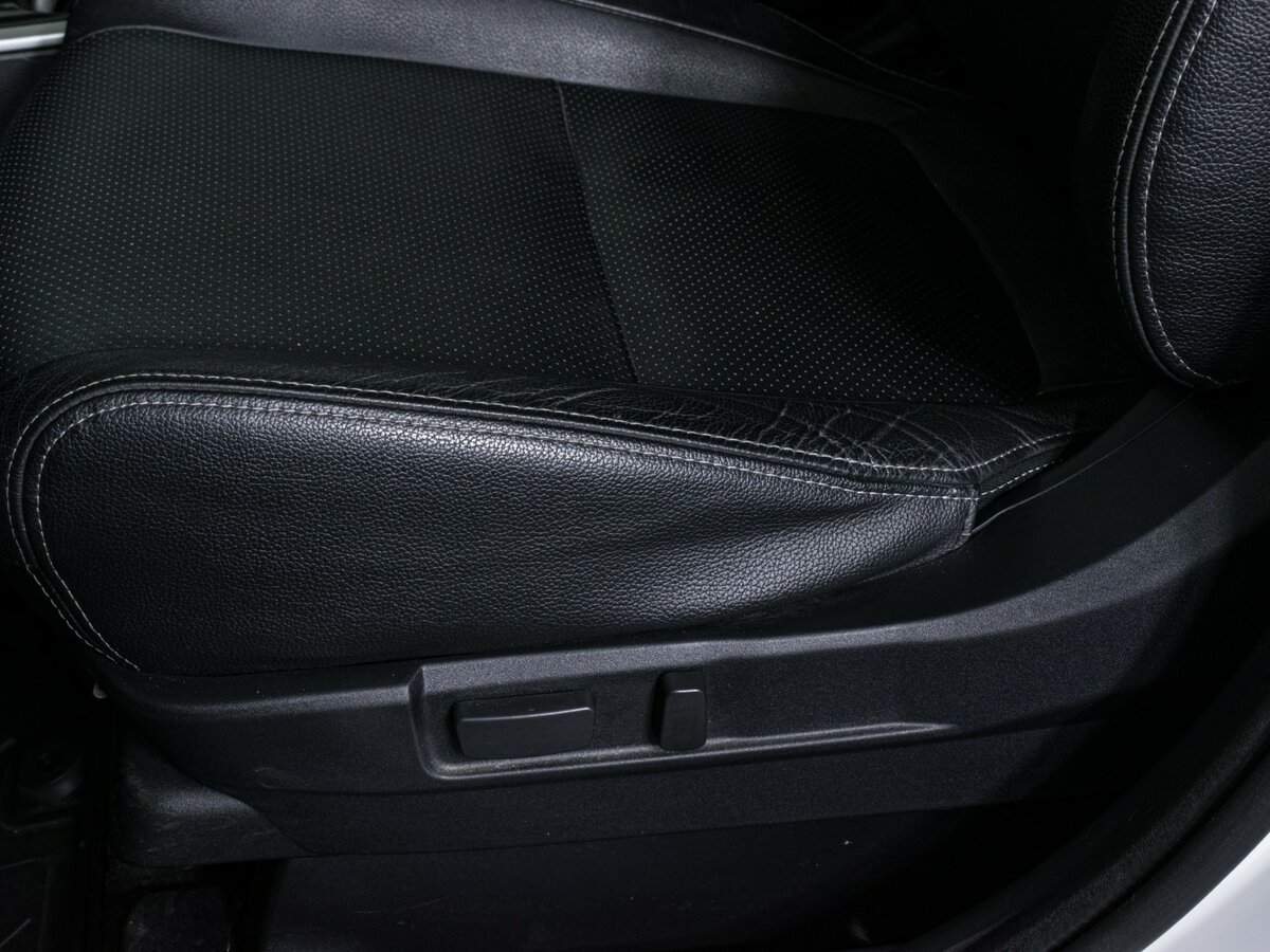 Mitsubishi Outlander с пробегом — 2018 год. Фото: #16