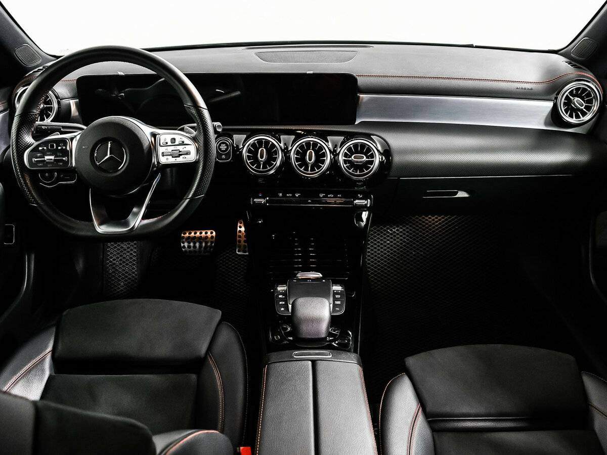 Mercedes-Benz CLA с пробегом — 2020 год. Фото: #10