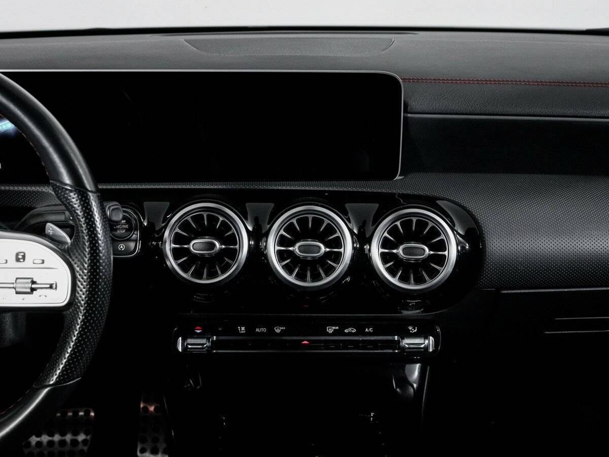 Mercedes-Benz CLA с пробегом — 2019 год. Фото: #12
