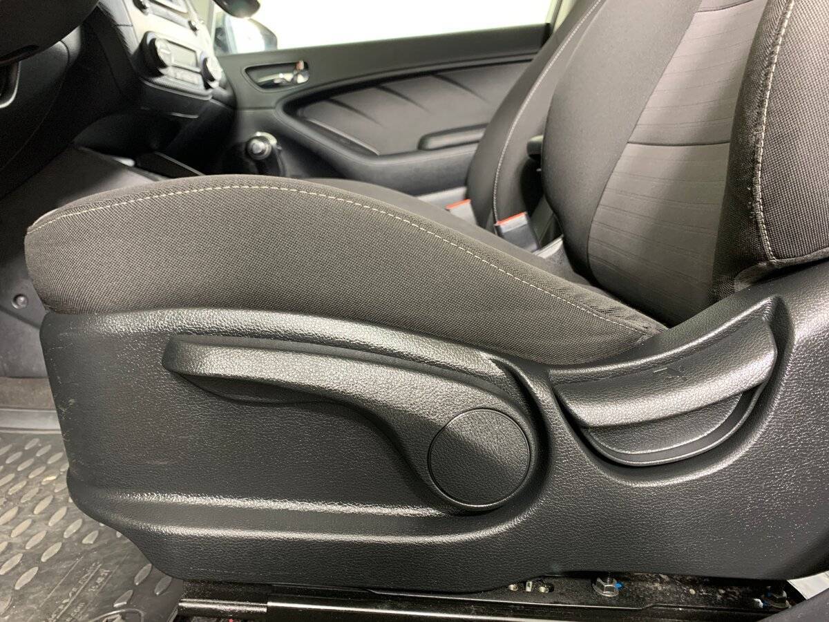 Kia Cerato с пробегом — 2017 год. Фото: #15