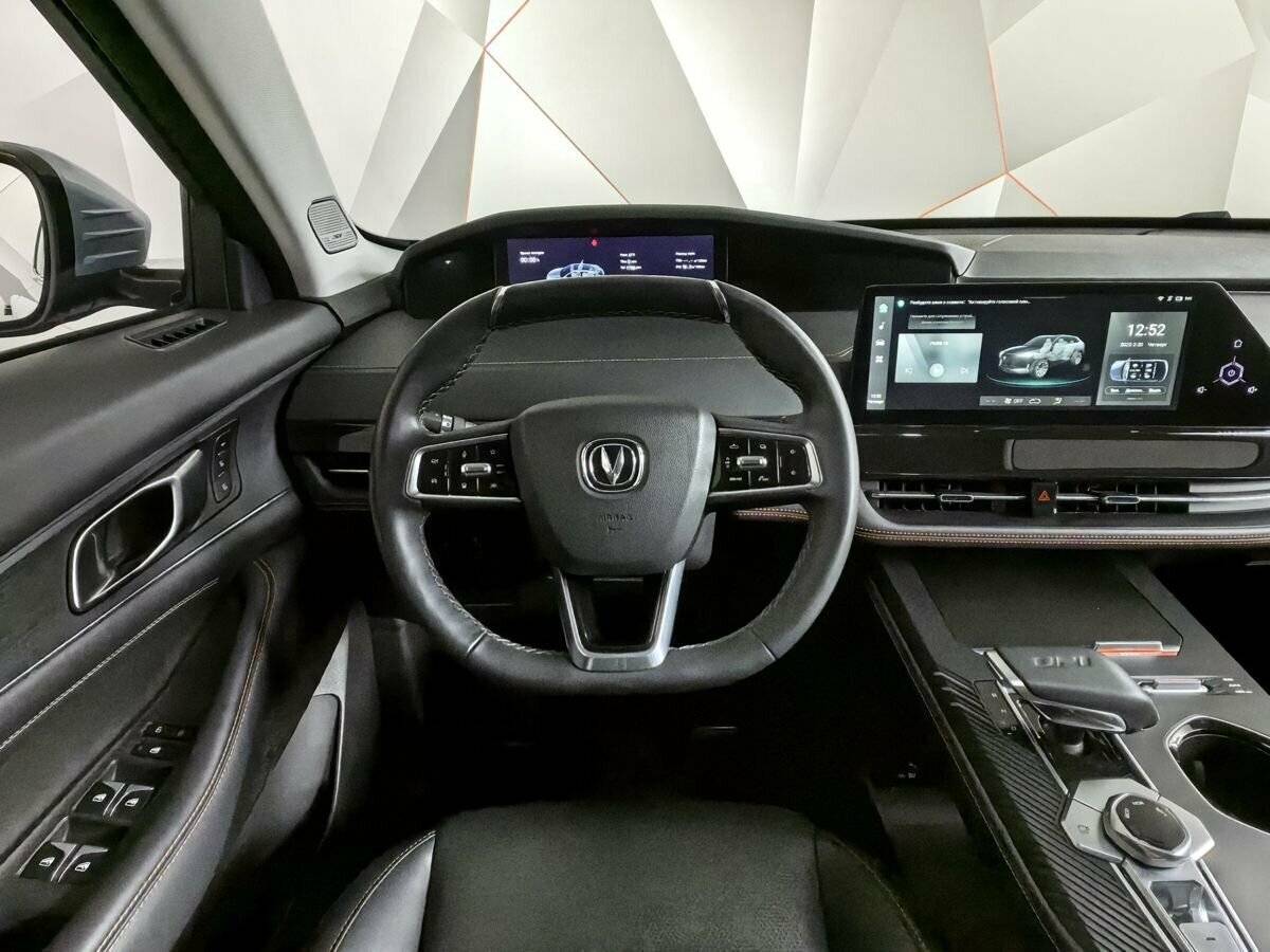 Changan UNI-K с пробегом — 2024 год. Фото: #14