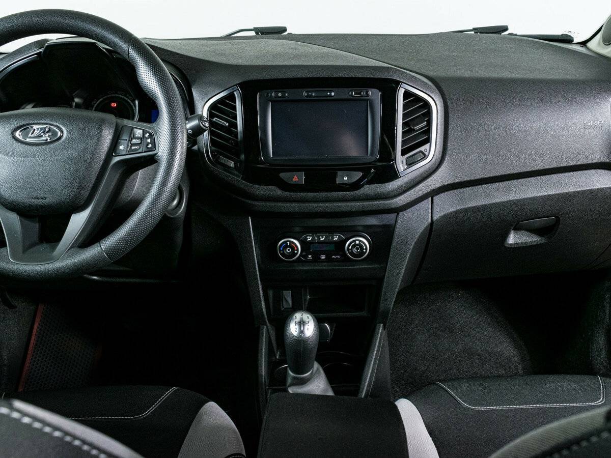 Lada (ВАЗ) XRAY с пробегом — 2016 год. Фото: #10