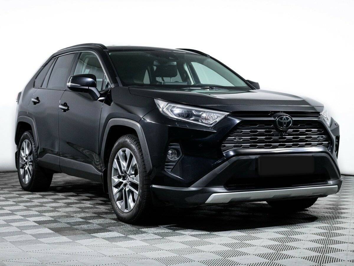 Toyota RAV4 с пробегом — 2019 год. Фото: #2