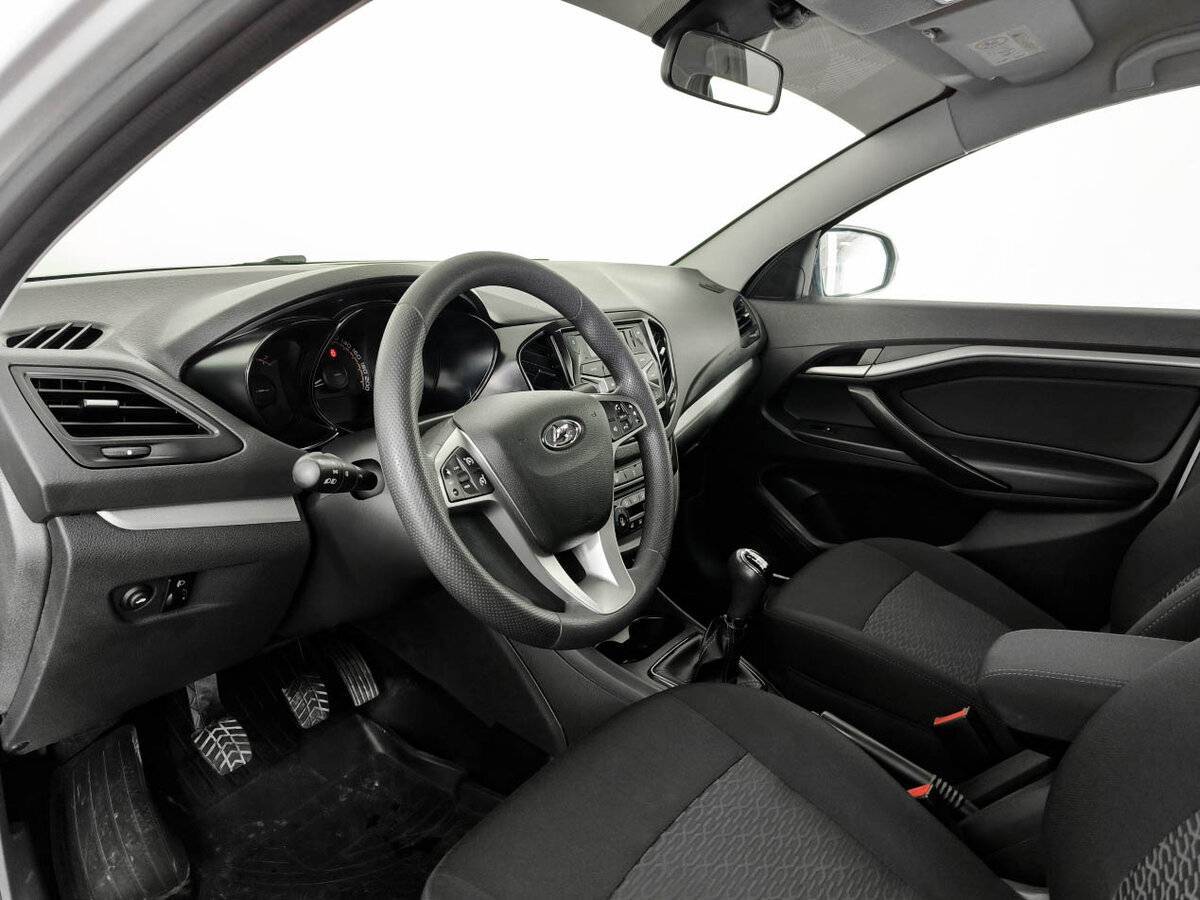 Lada (ВАЗ) Vesta с пробегом — 2021 год. Фото: #15