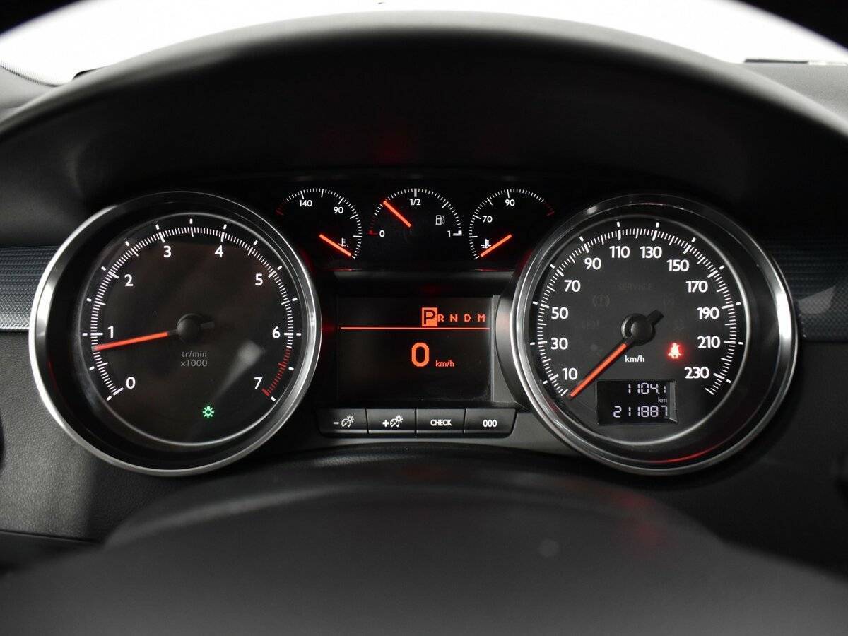 Peugeot 508 с пробегом — 2013 год. Фото: #13