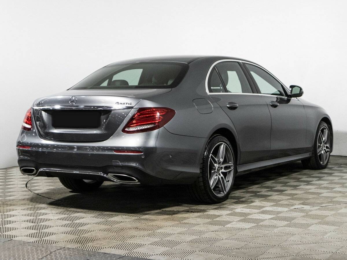 Mercedes-Benz E-Класс с пробегом — 2018 год. Фото: #4