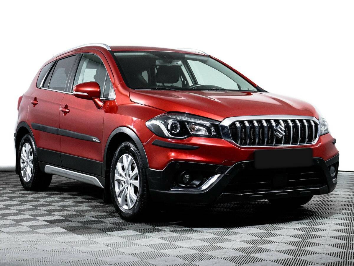 Suzuki SX4 с пробегом — 2016 год. Фото: #2