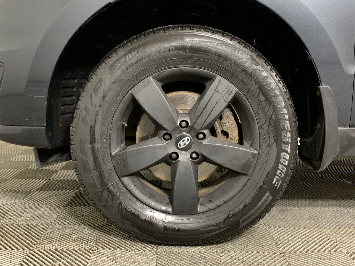 Hyundai Santa Fe с пробегом — 2012 год. Фото: #8