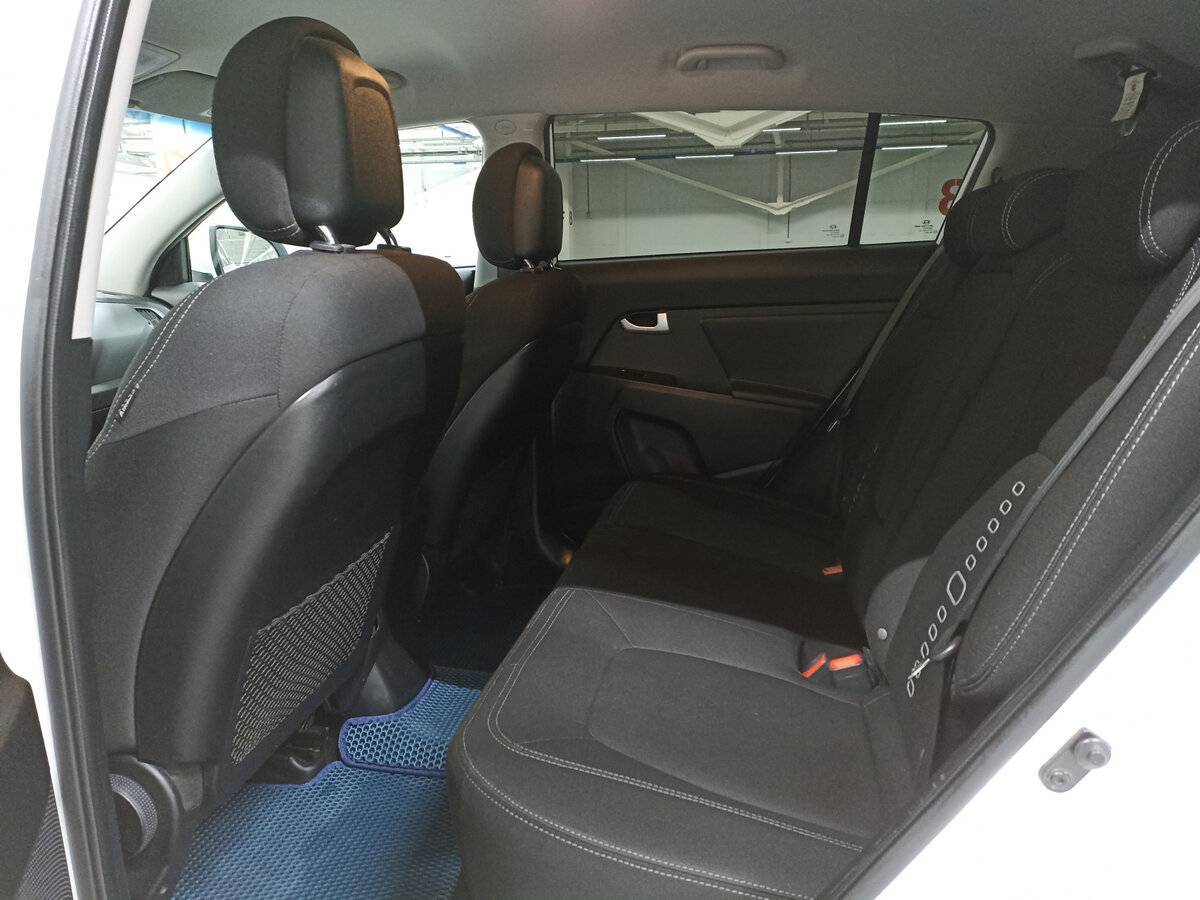 Kia Sportage с пробегом — 2015 год. Фото: #11
