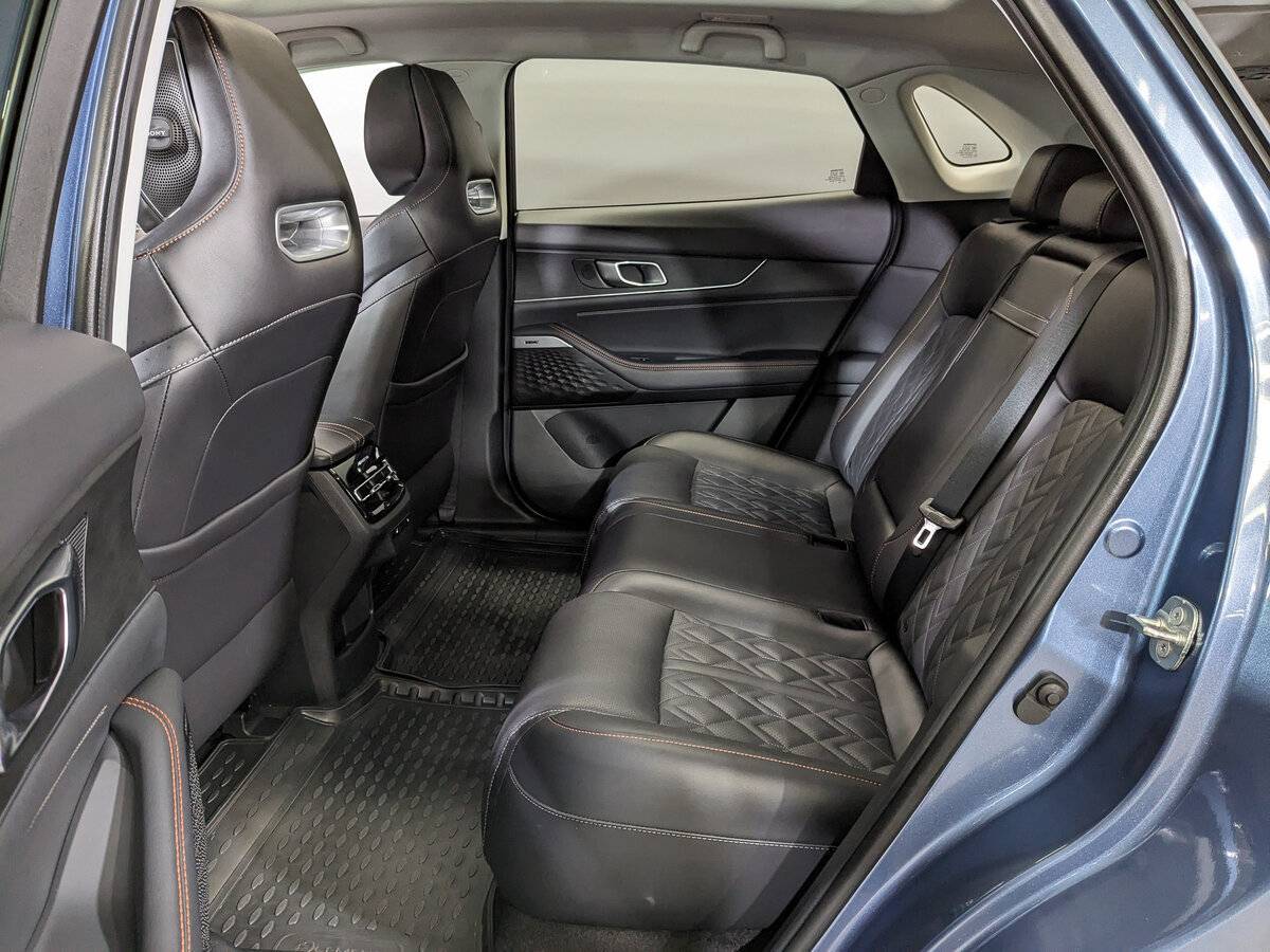 Changan UNI-K с пробегом — 2023 год. Фото: #17