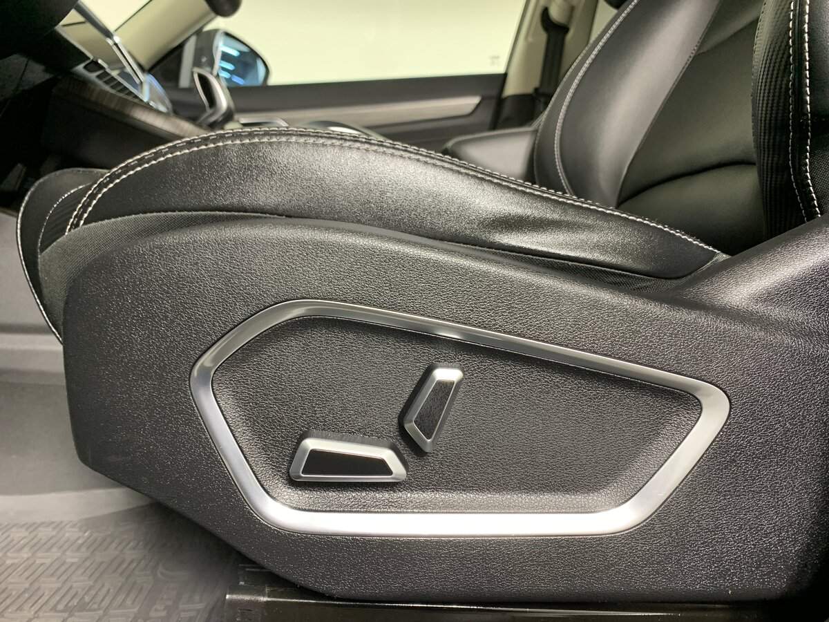 Geely Atlas Pro с пробегом — 2022 год. Фото: #14