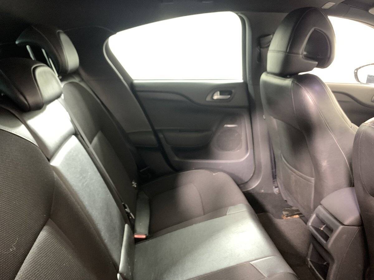 Citroen DS4 с пробегом — 2013 год. Фото: #17