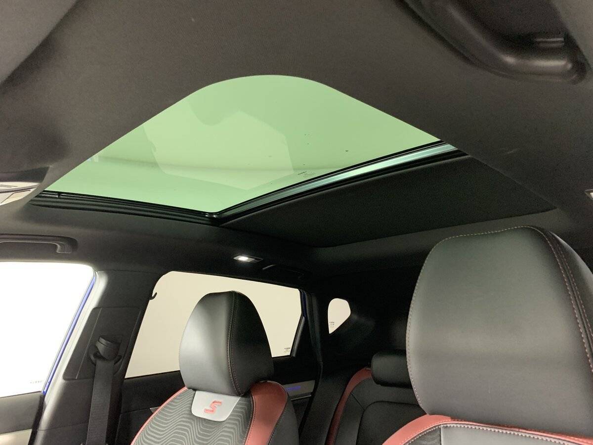 Geely Coolray с пробегом — 2022 год. Фото: #17