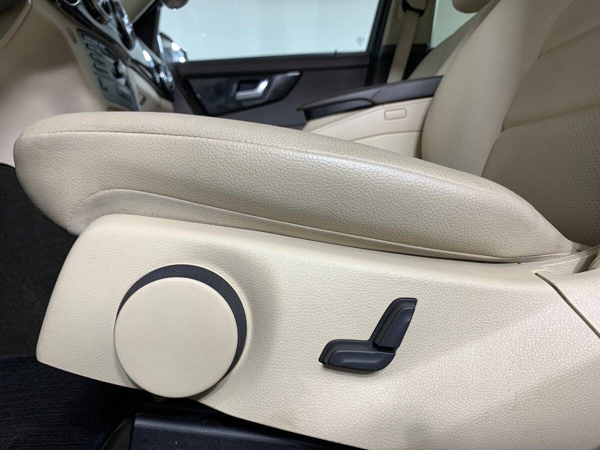 Mercedes-Benz GLK-Класс с пробегом — 2014 год. Фото: #15