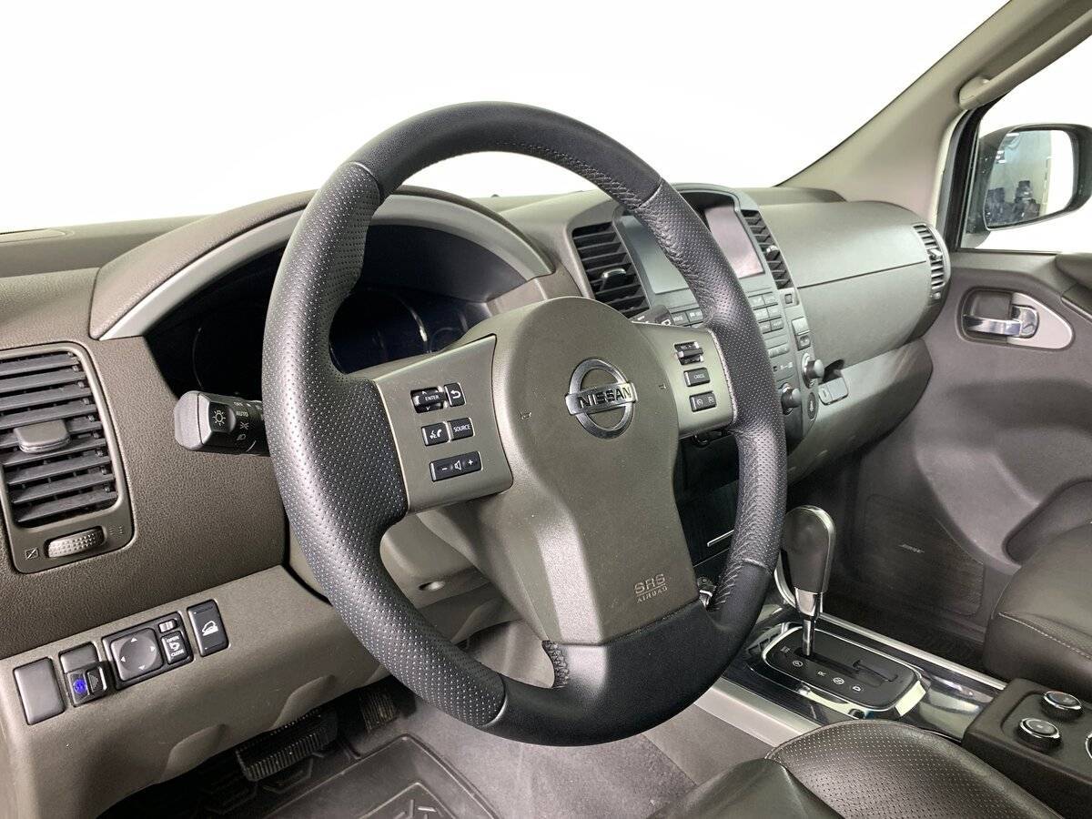 Nissan Pathfinder с пробегом — 2012 год. Фото: #10