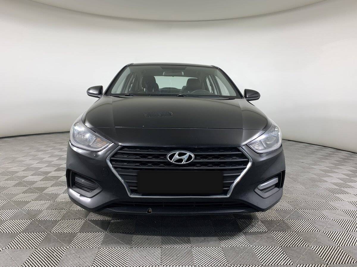 Hyundai Solaris с пробегом — 2017 год. Фото: #1