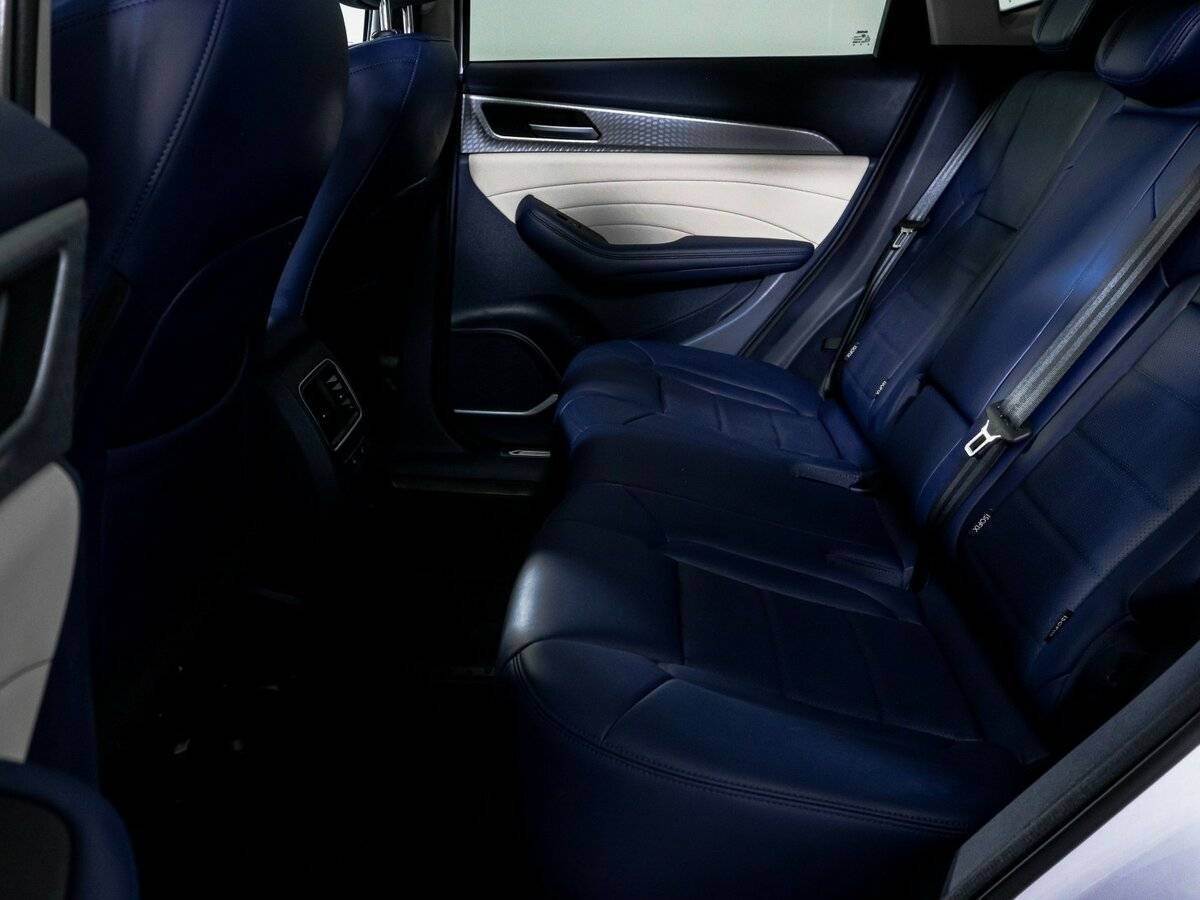 Haval F7 с пробегом — 2023 год. Фото: #9