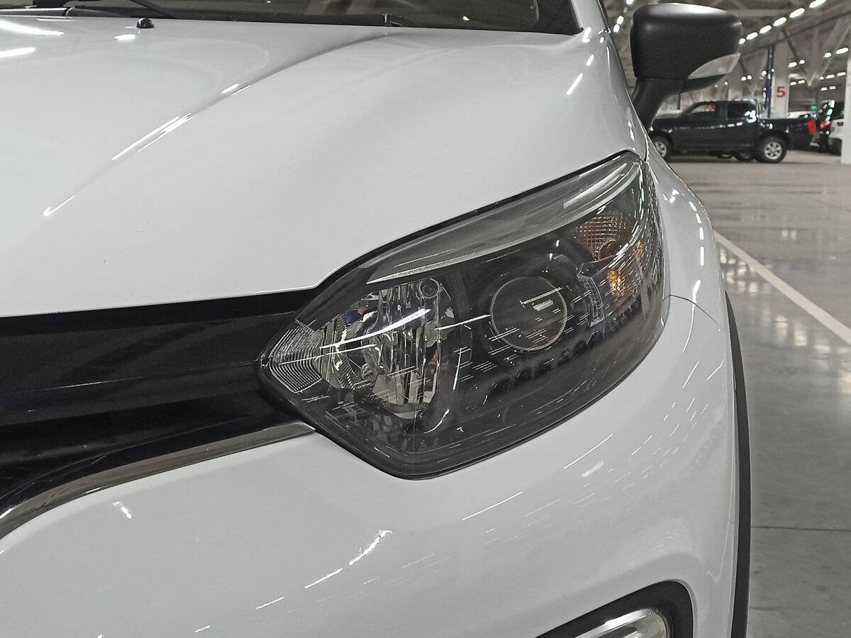 Renault Kaptur с пробегом — 2018 год. Фото: #16