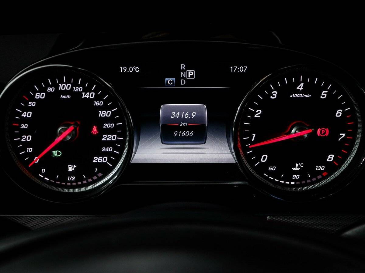 Mercedes-Benz E-Класс с пробегом — 2016 год. Фото: #10