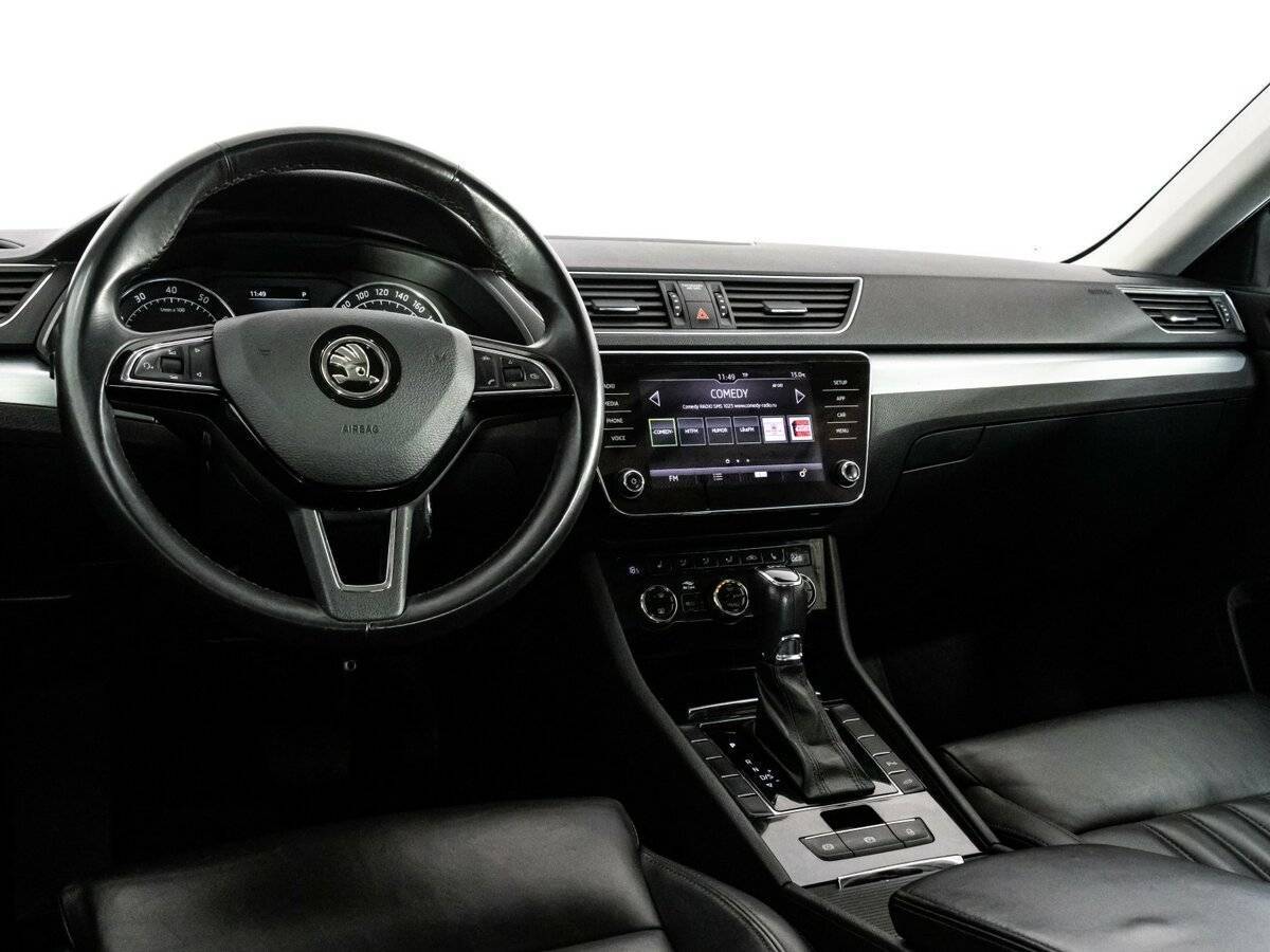 Skoda Superb с пробегом — 2017 год. Фото: #10