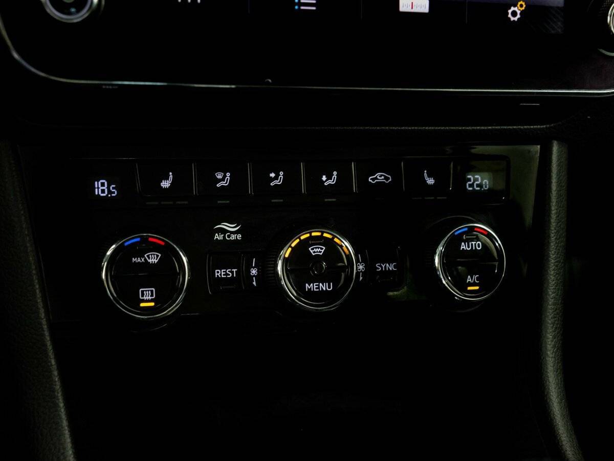 Skoda Superb с пробегом — 2017 год. Фото: #16