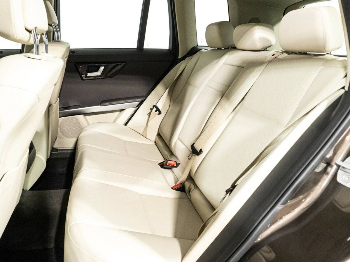 Mercedes-Benz GLK-Класс с пробегом — 2014 год. Фото: #9