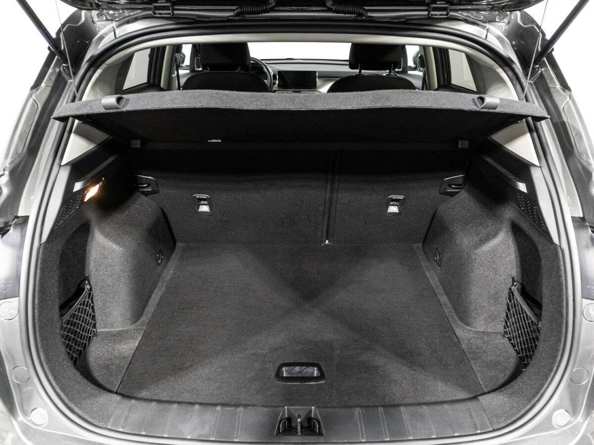 Geely Coolray с пробегом — 2023 год. Фото: #14