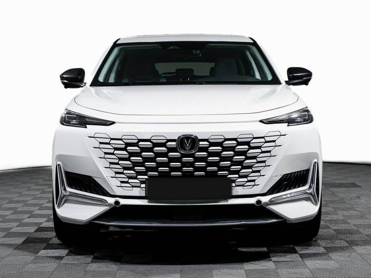 Changan UNI-K с пробегом — 2022 год. Фото: #1