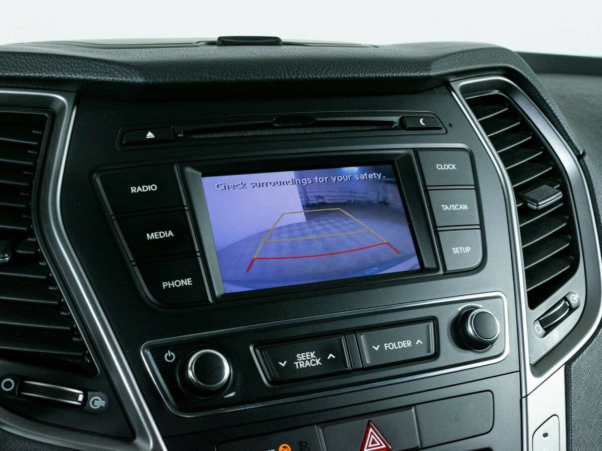 Hyundai Santa Fe с пробегом — 2016 год. Фото: #18