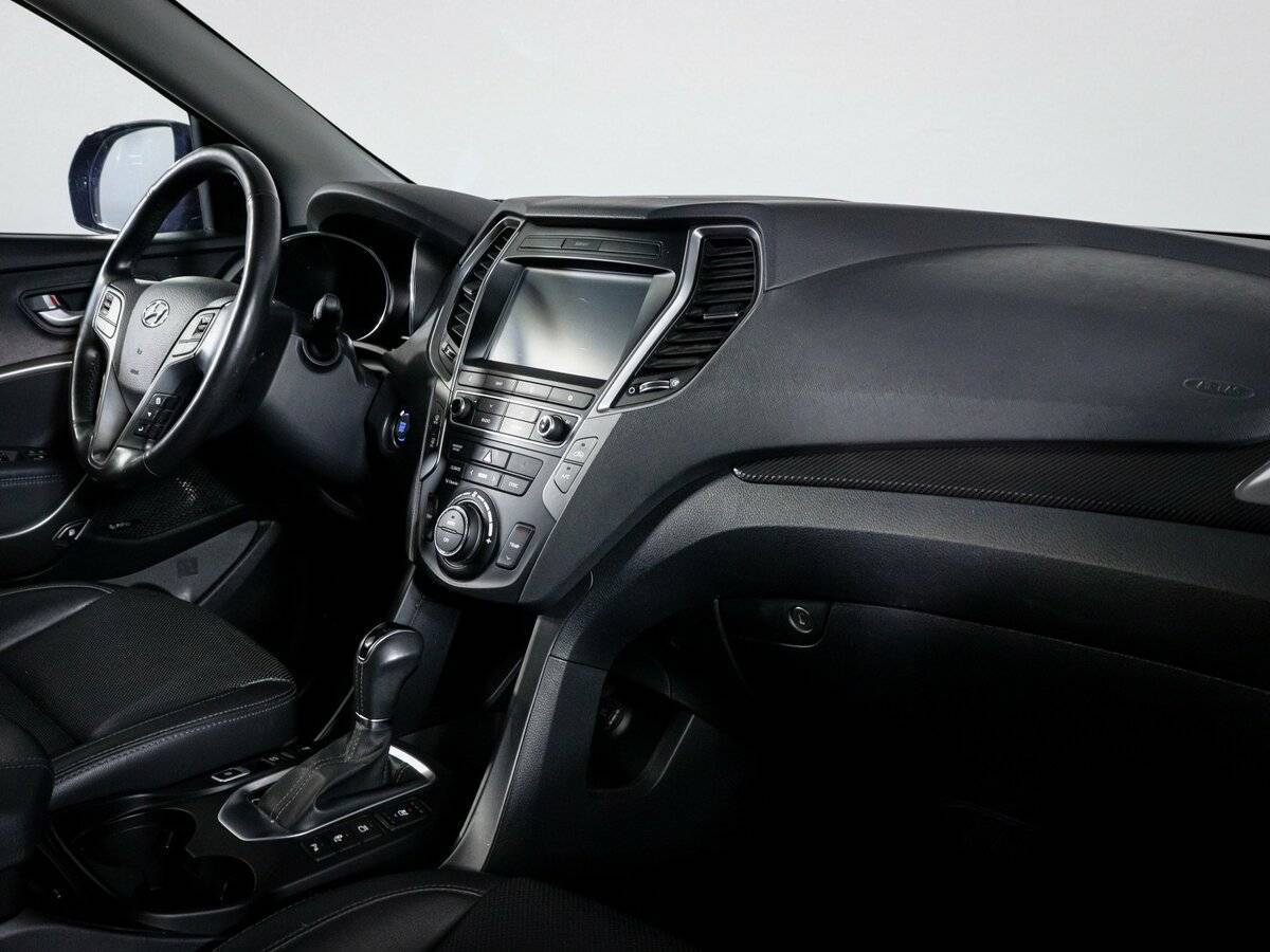 Hyundai Santa Fe с пробегом — 2017 год. Фото: #8