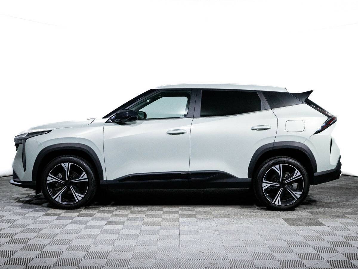 Geely Atlas с пробегом — 2023 год. Фото: #7