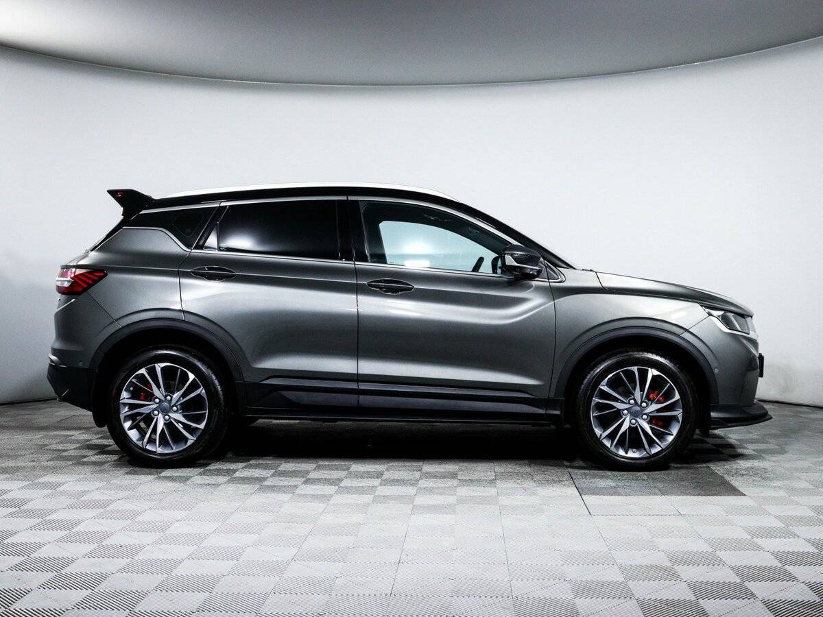 Geely Coolray с пробегом — 2024 год. Фото: #3