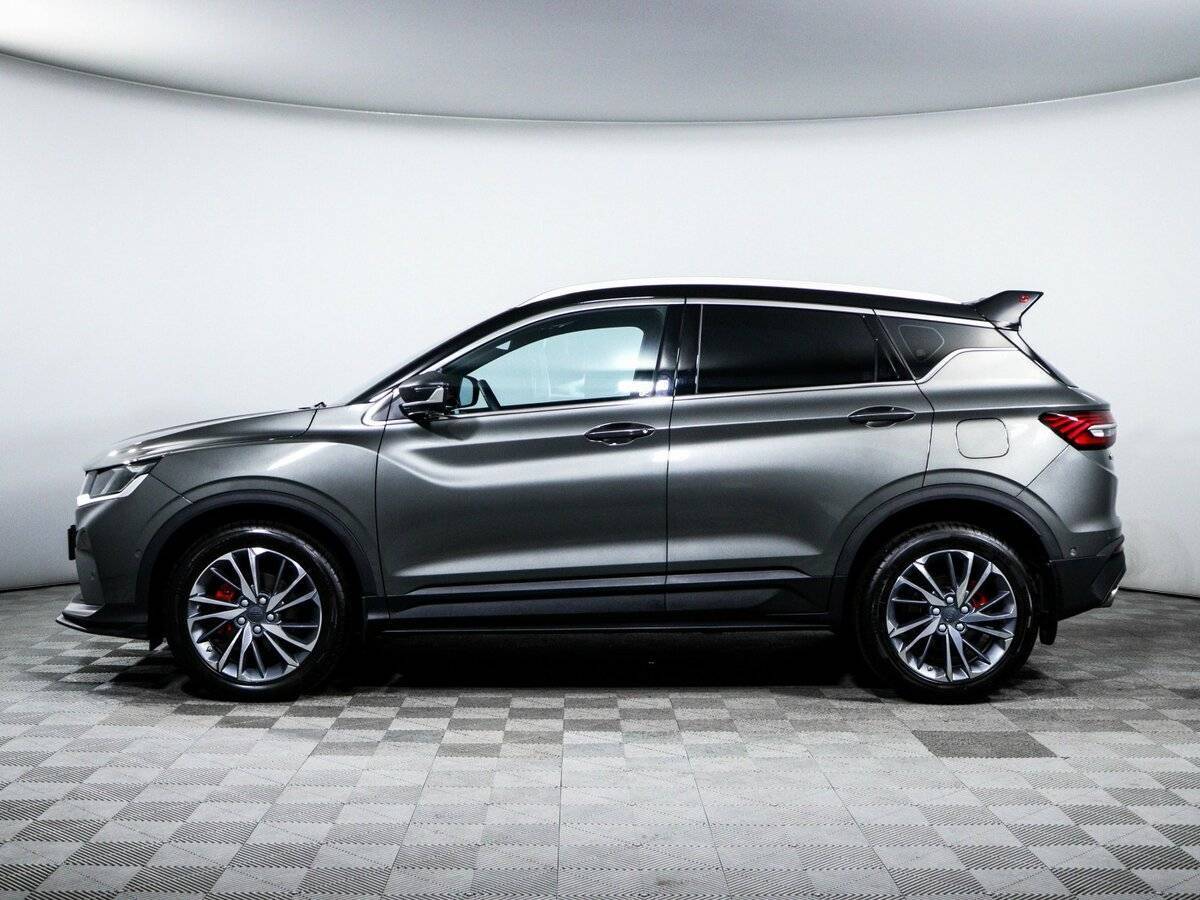 Geely Coolray с пробегом — 2024 год. Фото: #6