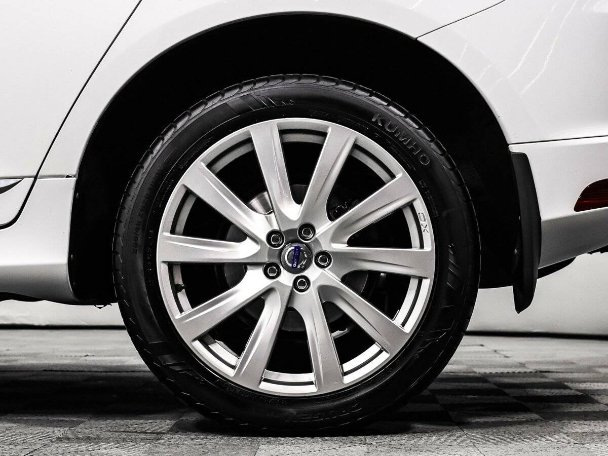 Volvo XC60 с пробегом — 2014 год. Фото: #13