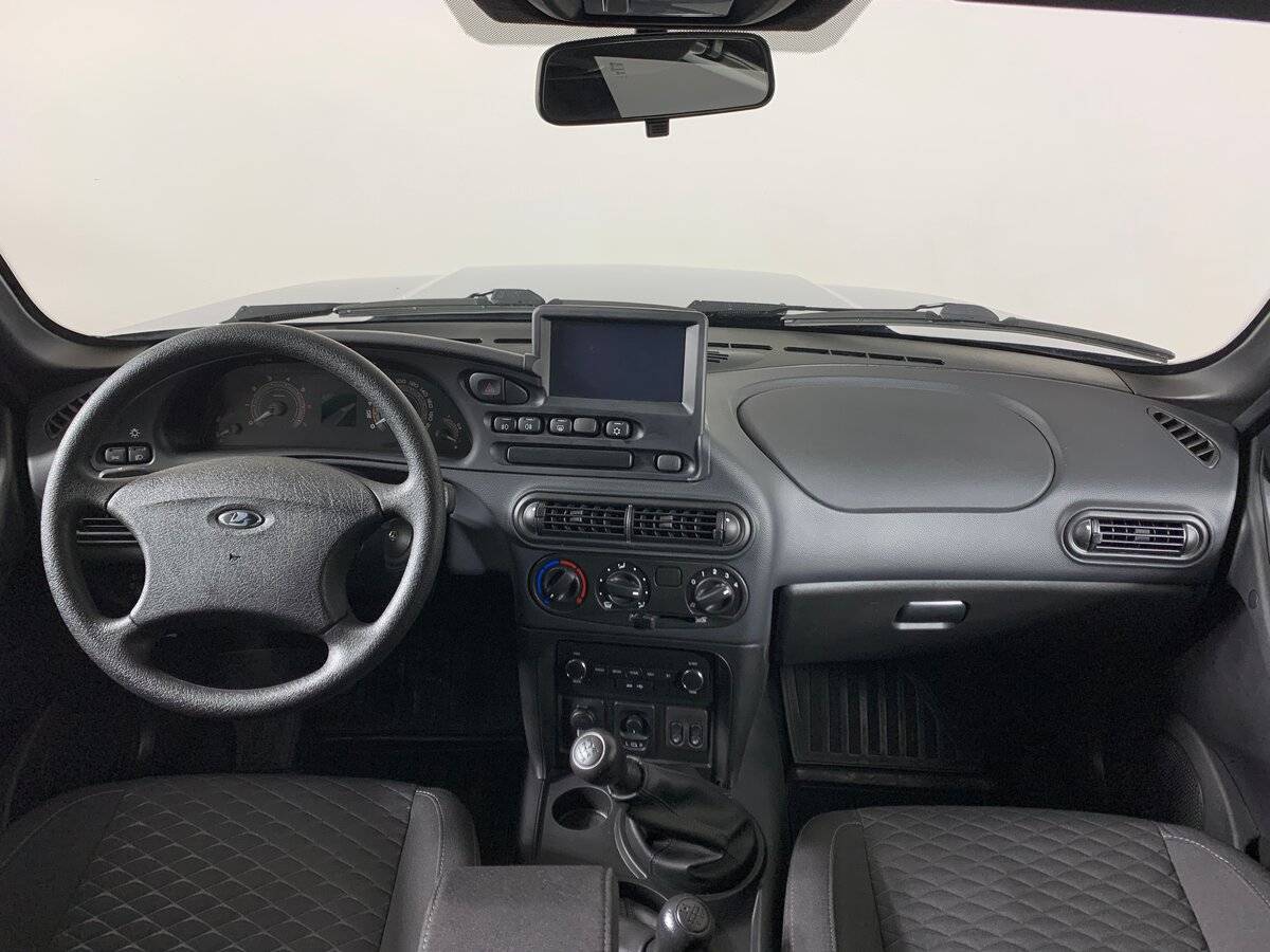 Lada (ВАЗ) Niva с пробегом — 2024 год. Фото: #11