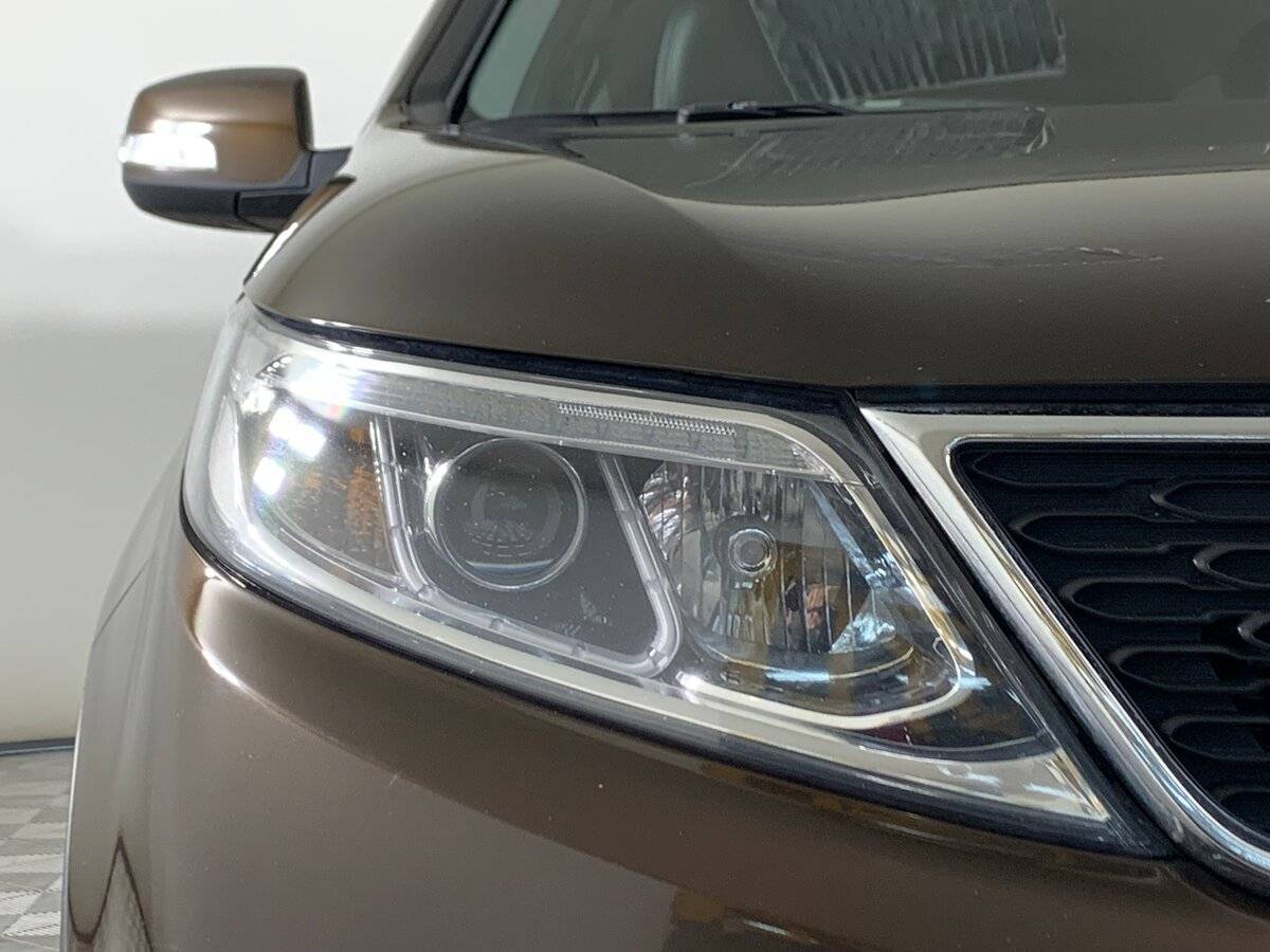 Kia Sorento с пробегом — 2017 год. Фото: #9