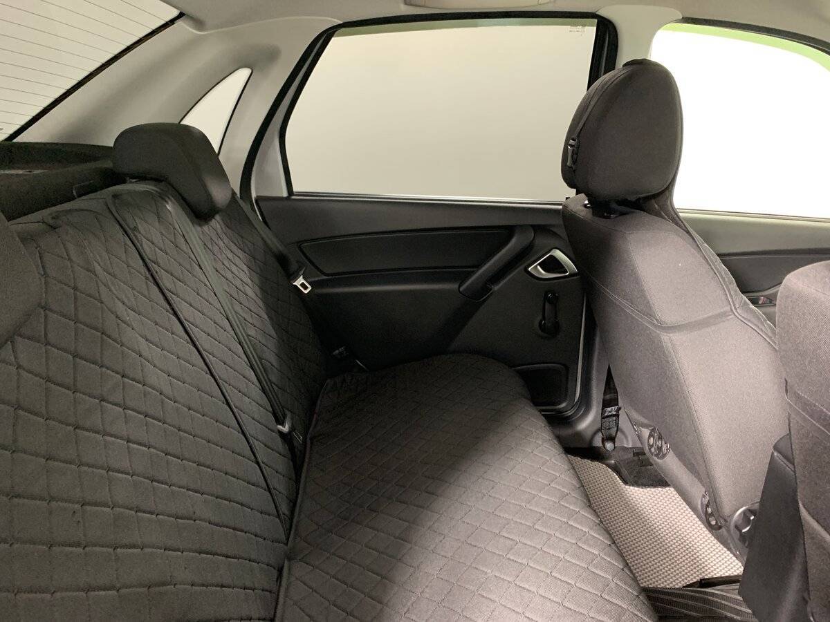 Lada (ВАЗ) Granta с пробегом — 2024 год. Фото: #16