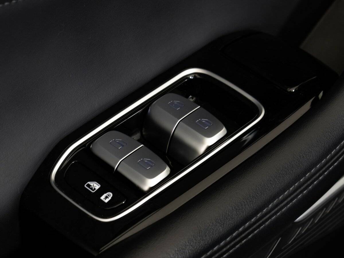 EXEED RX с пробегом — 2023 год. Фото: #30