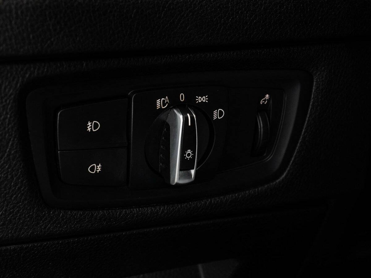 BMW 1 серии с пробегом — 2017 год. Фото: #21