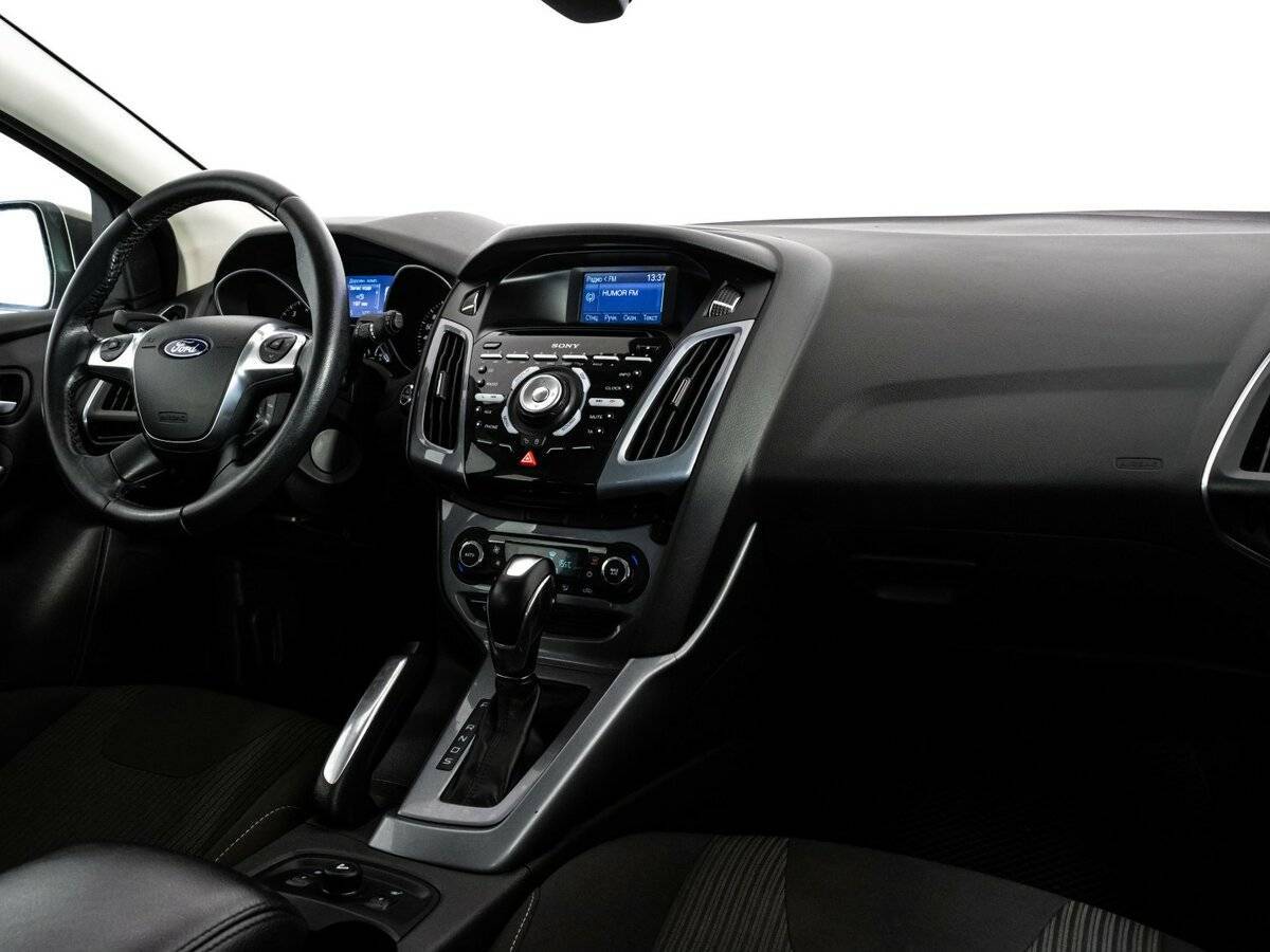 Ford Focus с пробегом — 2012 год. Фото: #8
