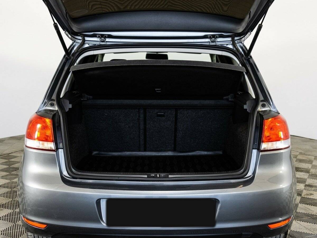 Volkswagen Golf с пробегом — 2012 год. Фото: #15