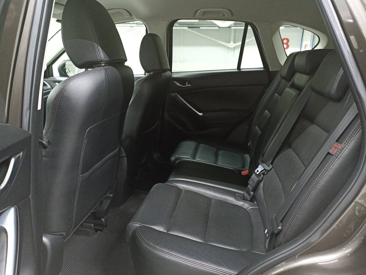 Mazda CX-5 с пробегом — 2016 год. Фото: #11